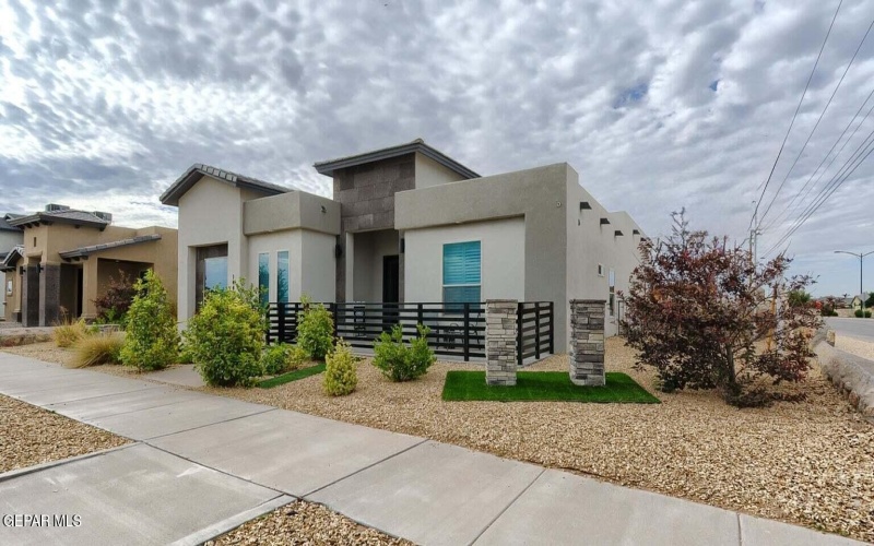 2212 MIKE PRICE Drive, El Paso, TX 79938, 4 Bedrooms Bedrooms, ,3 BathroomsBathrooms,Residential,For Sale,2212 MIKE PRICE Drive,0,931444