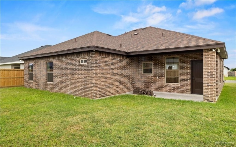 921 Brooks Drive, Alton, TX 78573, 3 Bedrooms Bedrooms, ,2 BathroomsBathrooms,Residential,For Sale,921 Brooks Drive,0,481773