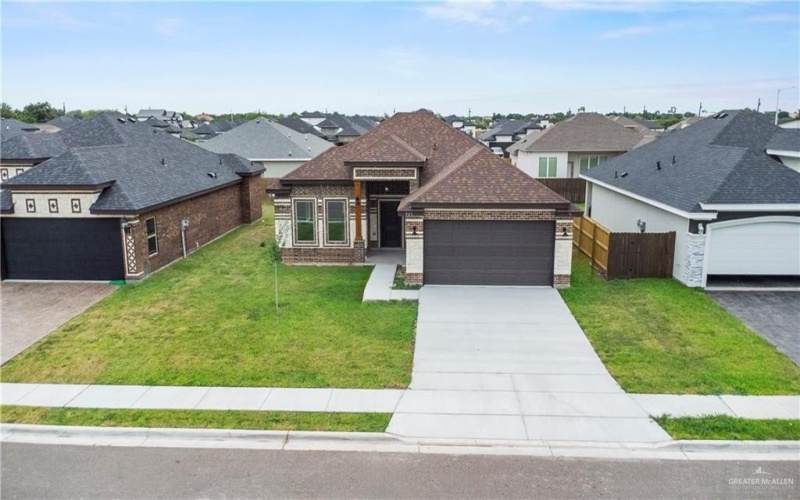 921 Brooks Drive, Alton, TX 78573, 3 Bedrooms Bedrooms, ,2 BathroomsBathrooms,Residential,For Sale,921 Brooks Drive,0,481773