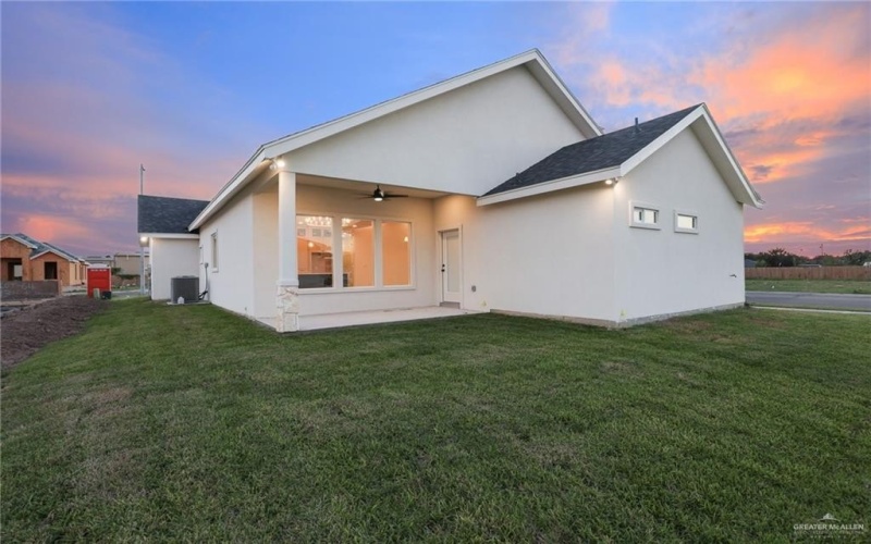 1107 E Acacia Drive, San Juan, TX 78589, 3 Bedrooms Bedrooms, ,2 BathroomsBathrooms,Residential,For Sale,1107 E Acacia Drive,0,482478