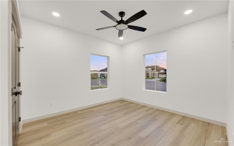 1107 E Acacia Drive, San Juan, TX 78589, 3 Bedrooms Bedrooms, ,2 BathroomsBathrooms,Residential,For Sale,1107 E Acacia Drive,0,482478