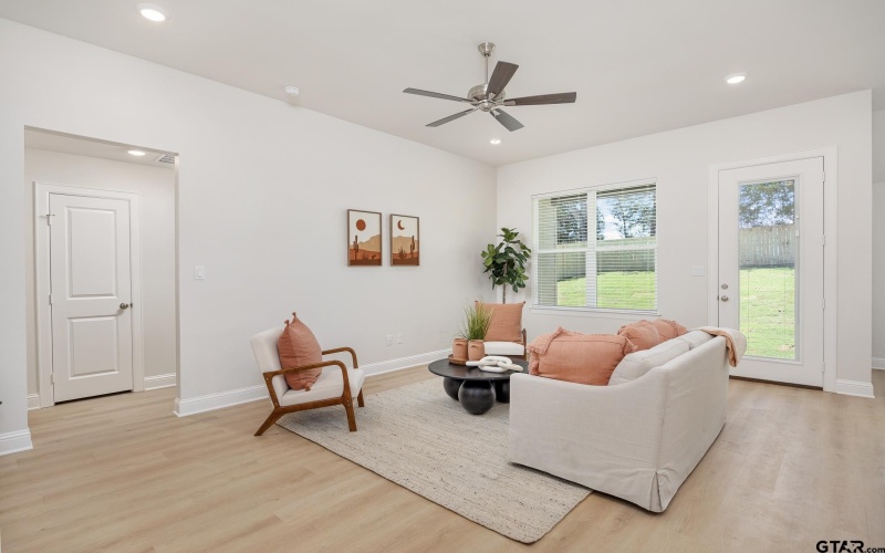 2241 Dogwood Park Blvd, Tyler, TX 75707, 3 Bedrooms Bedrooms, ,2 BathroomsBathrooms,Residential,For Sale,2241 Dogwood Park Blvd,0,25014732