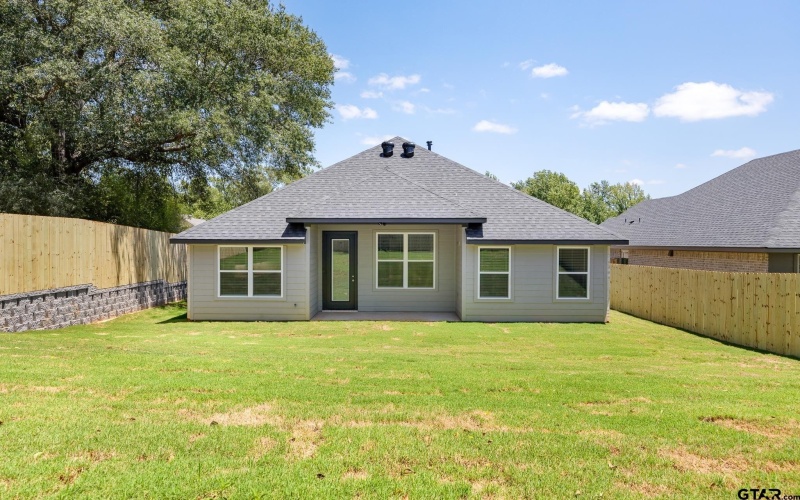 2241 Dogwood Park Blvd, Tyler, TX 75707, 3 Bedrooms Bedrooms, ,2 BathroomsBathrooms,Residential,For Sale,2241 Dogwood Park Blvd,0,25014732