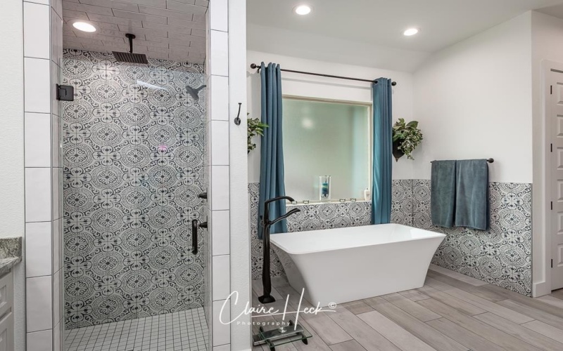 6800 Castle Wood Dr, Midland, TX 79707, 5 Bedrooms Bedrooms, ,3 BathroomsBathrooms,Residential,For Sale,6800 Castle Wood Dr,0,50085777