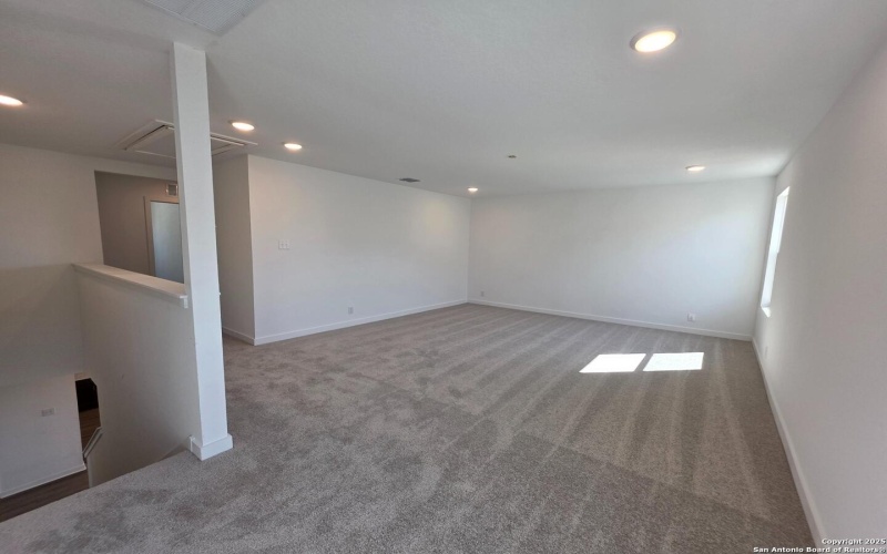 12856 Red Apple Rd., Schertz, TX 78154, 4 Bedrooms Bedrooms, ,3 BathroomsBathrooms,Residential,For Sale,12856 Red Apple Rd.,0,1912459