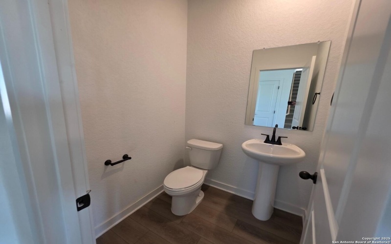 12856 Red Apple Rd., Schertz, TX 78154, 4 Bedrooms Bedrooms, ,3 BathroomsBathrooms,Residential,For Sale,12856 Red Apple Rd.,0,1912459