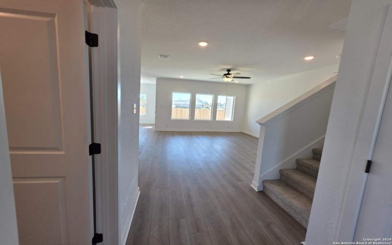 12856 Red Apple Rd., Schertz, TX 78154, 4 Bedrooms Bedrooms, ,3 BathroomsBathrooms,Residential,For Sale,12856 Red Apple Rd.,0,1912459