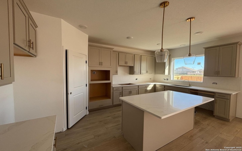 12852 Red Apple Rd., Schertz, TX 78154, 4 Habitaciones Habitaciones , ,2 BañosBaños,Residential,En Venta,12852 Red Apple Rd.,0,1912541