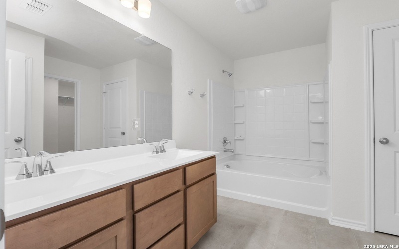 13019 BONE DRY LANE, Von Ormy, TX 78073, 3 Habitaciones Habitaciones , ,2 BañosBaños,Residential,En Venta,13019 BONE DRY LANE,0,1912583