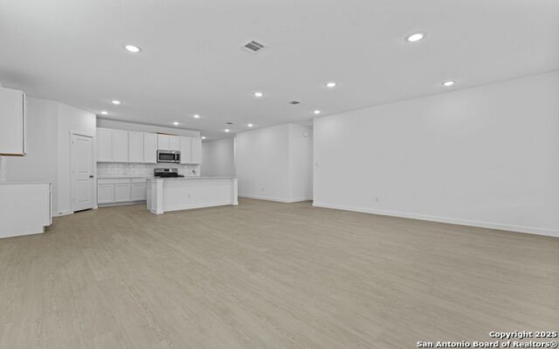 31920 Ambrose St, Bulverde, TX 78163, 4 Bedrooms Bedrooms, ,3 BathroomsBathrooms,Residential,For Sale,31920 Ambrose St,0,1912612