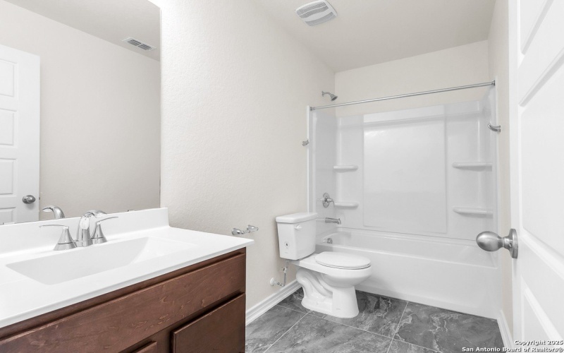 4658 OTRA OTRA DRIVE, San Antonio, TX 78221, 2 Habitaciones Habitaciones , ,2 BañosBaños,Residential,En Venta,4658 OTRA OTRA DRIVE,0,1912613