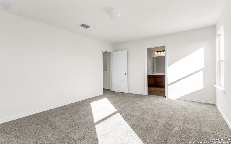 4658 OTRA OTRA DRIVE, San Antonio, TX 78221, 2 Habitaciones Habitaciones , ,2 BañosBaños,Residential,En Venta,4658 OTRA OTRA DRIVE,0,1912613