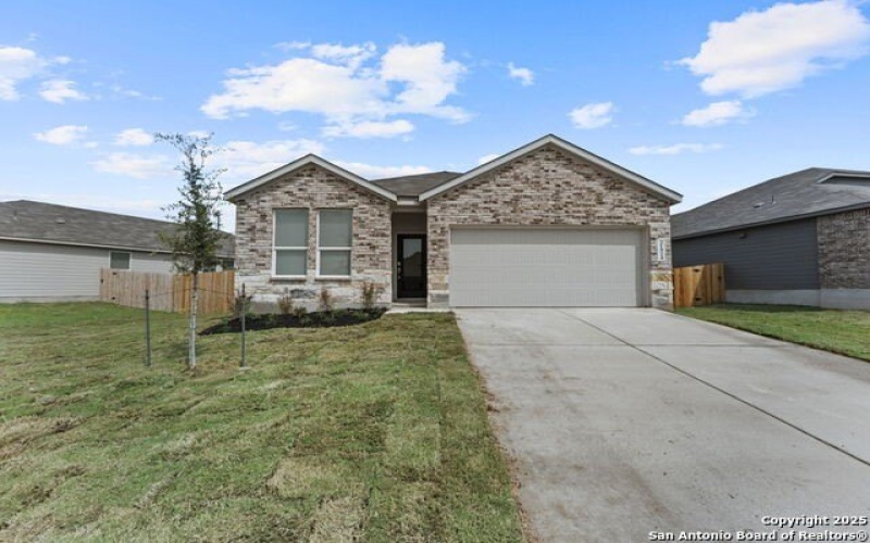 31924 Ambrose St, Bulverde, TX 78163, 4 Bedrooms Bedrooms, ,3 BathroomsBathrooms,Residential,For Sale,31924 Ambrose St,0,1912616