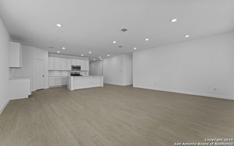 31924 Ambrose St, Bulverde, TX 78163, 4 Bedrooms Bedrooms, ,3 BathroomsBathrooms,Residential,For Sale,31924 Ambrose St,0,1912616