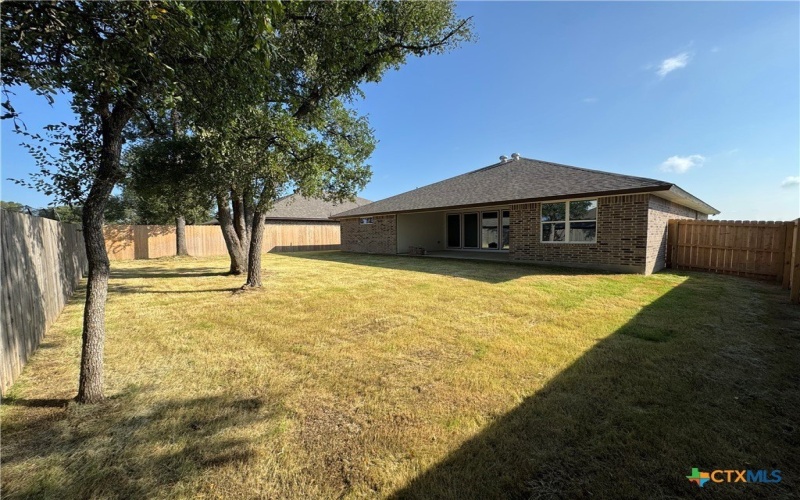 2510 Cowgirl Trail, Belton, TX 76513, 4 Habitaciones Habitaciones , ,2 BañosBaños,Residential,En Venta,2510 Cowgirl Trail,0,576447