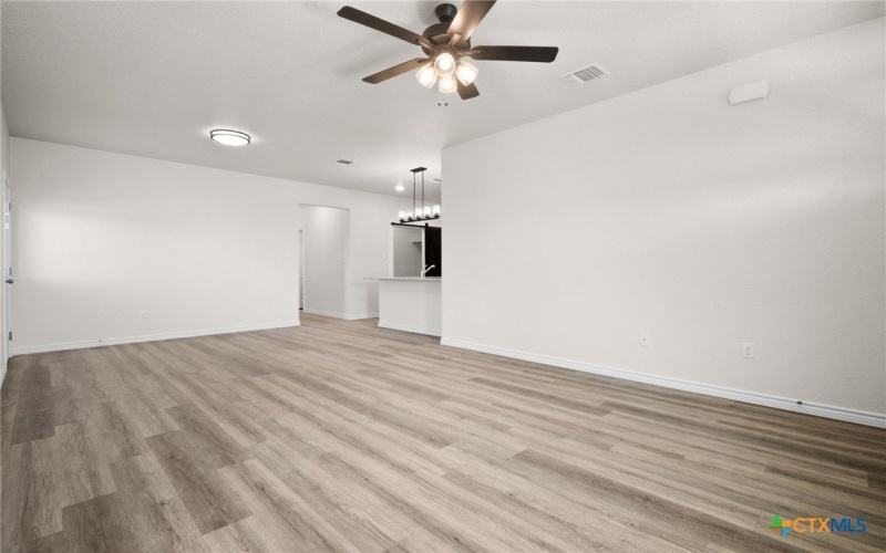 126 Leon Lane, Copperas Cove, TX 76522, 6 Bedrooms Bedrooms, ,Residential,For Sale,126 Leon Lane,0,594256