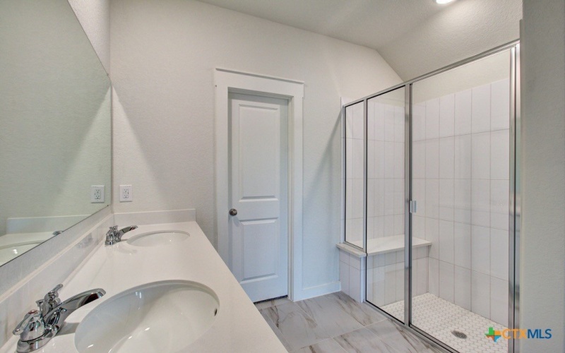 3625 Meteor Road, New Braunfels, TX 78130, 5 Habitaciones Habitaciones , ,3 BañosBaños,Residential,En Venta,3625 Meteor Road,0,594409