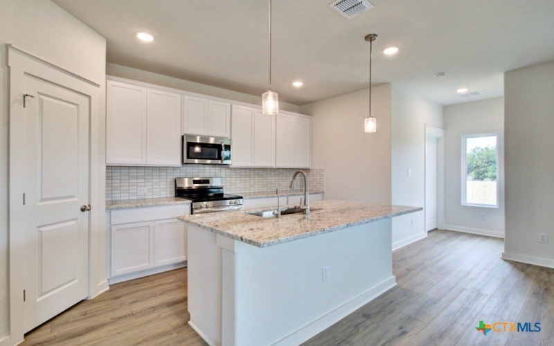 3625 Meteor Road, New Braunfels, TX 78130, 5 Habitaciones Habitaciones , ,3 BañosBaños,Residential,En Venta,3625 Meteor Road,0,594409