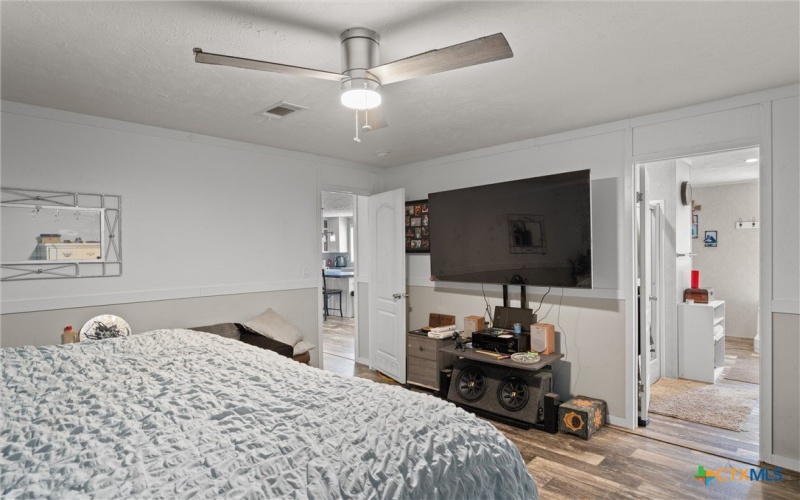 2316 County Road 404 Loop, Bartlett, TX 76511, 3 Bedrooms Bedrooms, ,2 BathroomsBathrooms,Residential,For Sale,2316 County Road 404 Loop,0,594437
