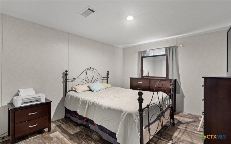2316 County Road 404 Loop, Bartlett, TX 76511, 3 Bedrooms Bedrooms, ,2 BathroomsBathrooms,Residential,For Sale,2316 County Road 404 Loop,0,594437