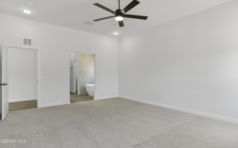 3780 Surmise Street, El Paso, TX 79938, 4 Habitaciones Habitaciones , ,2 BañosBaños,Residential,En Venta,3780 Surmise Street,921086