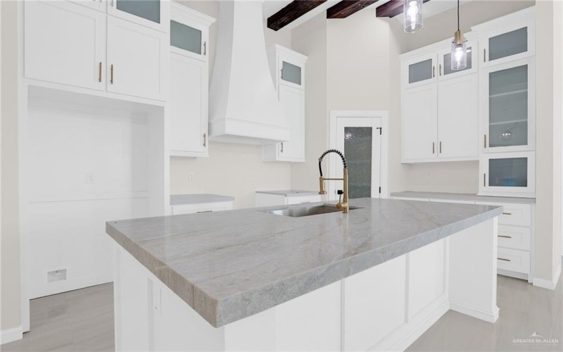 1038 Lola, Alamo, TX 78516, 3 Bedrooms Bedrooms, ,2 BathroomsBathrooms,Residential,For Sale,1038 Lola,0,482542