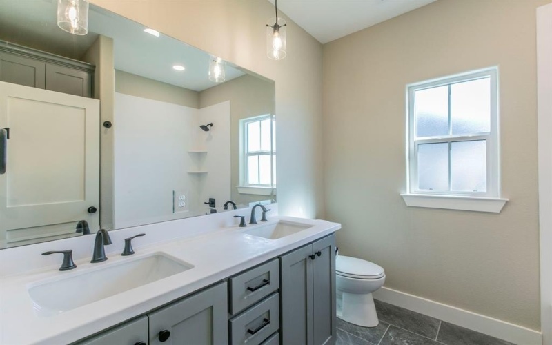 180 Water View Lane, Robinson, TX 76706, 4 Habitaciones Habitaciones , ,3 BañosBaños,Residential,En Venta,180 Water View Lane,0,20926997