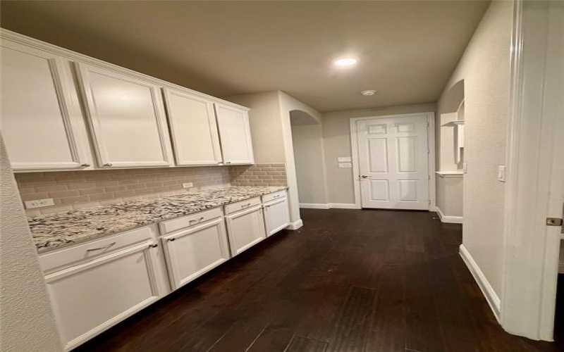 2705 Walnut Creek Lane, The Colony, TX 75056, 6 Bedrooms Bedrooms, ,5 BathroomsBathrooms,Residential,For Sale,2705 Walnut Creek Lane,0,21066853