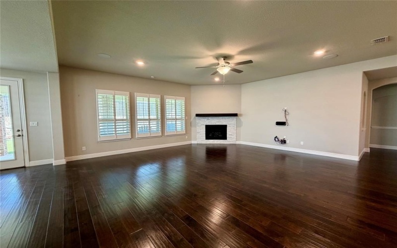 2705 Walnut Creek Lane, The Colony, TX 75056, 6 Bedrooms Bedrooms, ,5 BathroomsBathrooms,Residential,For Sale,2705 Walnut Creek Lane,0,21066853