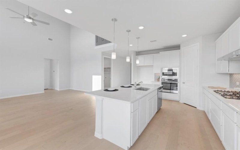 1213 Sweet Pea Road, Celina, TX 75009, 4 Habitaciones Habitaciones , ,5 BañosBaños,Residential,En Venta,1213 Sweet Pea Road,0,21067648