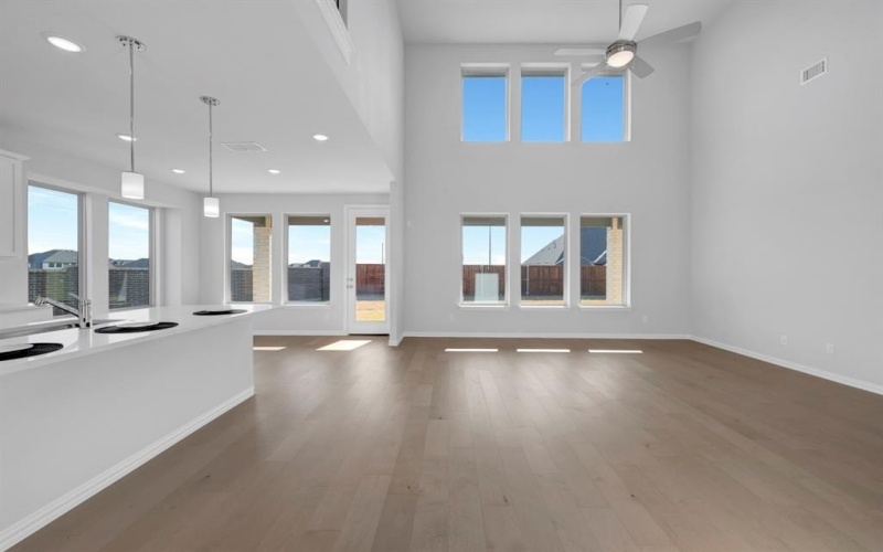 1213 Sweet Pea Road, Celina, TX 75009, 4 Habitaciones Habitaciones , ,5 BañosBaños,Residential,En Venta,1213 Sweet Pea Road,0,21067648