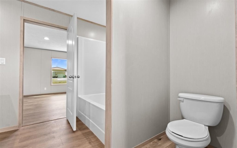 1118 Caroline Court, Howe, TX 75459, 4 Bedrooms Bedrooms, ,2 BathroomsBathrooms,Residential,For Sale,1118 Caroline Court,0,21070656