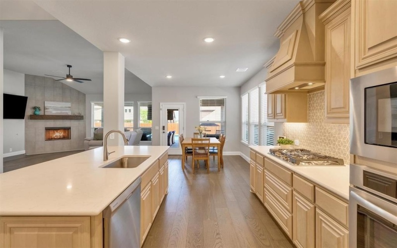 1008 Moss Grove Trail, Justin, TX 76247, 4 Bedrooms Bedrooms, ,3 BathroomsBathrooms,Residential,For Sale,1008 Moss Grove Trail,0,21070741