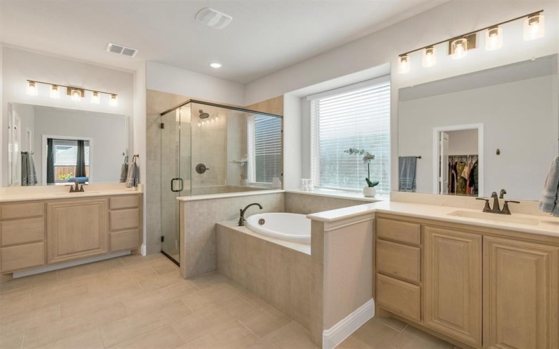 1008 Moss Grove Trail, Justin, TX 76247, 4 Bedrooms Bedrooms, ,3 BathroomsBathrooms,Residential,For Sale,1008 Moss Grove Trail,0,21070741