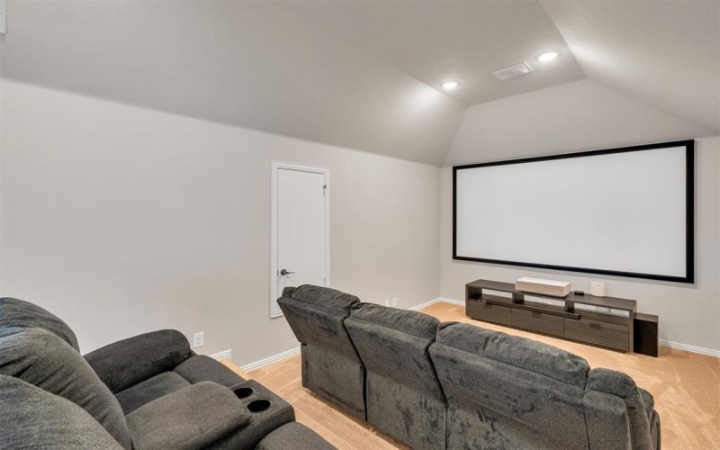 1008 Moss Grove Trail, Justin, TX 76247, 4 Bedrooms Bedrooms, ,3 BathroomsBathrooms,Residential,For Sale,1008 Moss Grove Trail,0,21070741