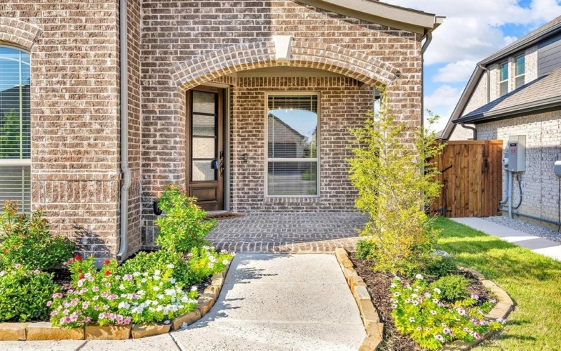 1008 Moss Grove Trail, Justin, TX 76247, 4 Bedrooms Bedrooms, ,3 BathroomsBathrooms,Residential,For Sale,1008 Moss Grove Trail,0,21070741