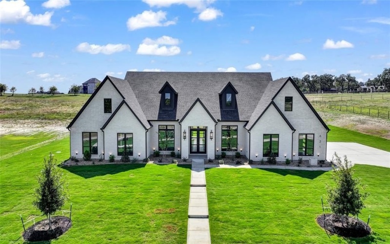 621 Hondo Crossing, Weatherford, TX 76087, 5 Bedrooms Bedrooms, ,6 BathroomsBathrooms,Residential,For Sale,621 Hondo Crossing,0,21071889