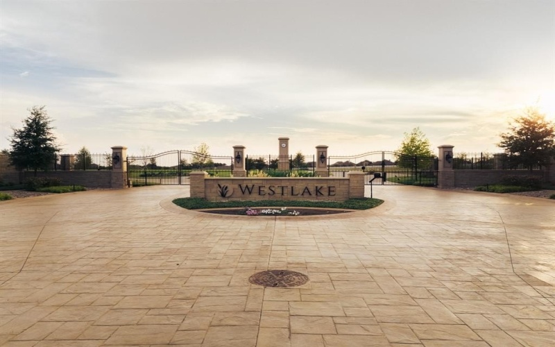 64 Pinehurst Drive, Woodway, TX 76712, 4 Habitaciones Habitaciones , ,3 BañosBaños,Residential,En Venta,64 Pinehurst Drive,0,21073313