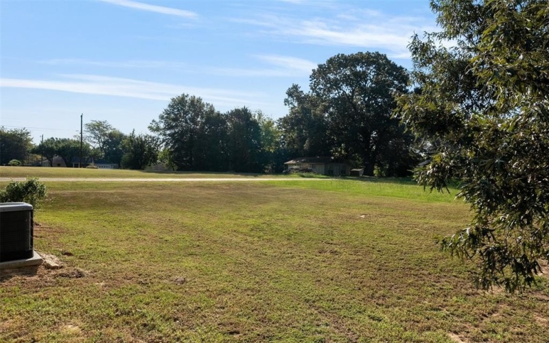 128 Crestwood Drive, Mabank, TX 75156, 3 Habitaciones Habitaciones , ,2 BañosBaños,Residential,En Venta,128 Crestwood Drive,0,21073630