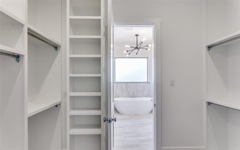 182 Fan Mill Trail, Weatherford, TX 76085, 4 Habitaciones Habitaciones , ,3 BañosBaños,Residential,En Venta,182 Fan Mill Trail,0,21073837