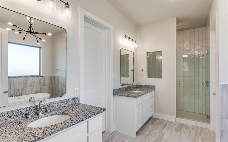 182 Fan Mill Trail, Weatherford, TX 76085, 4 Habitaciones Habitaciones , ,3 BañosBaños,Residential,En Venta,182 Fan Mill Trail,0,21073837