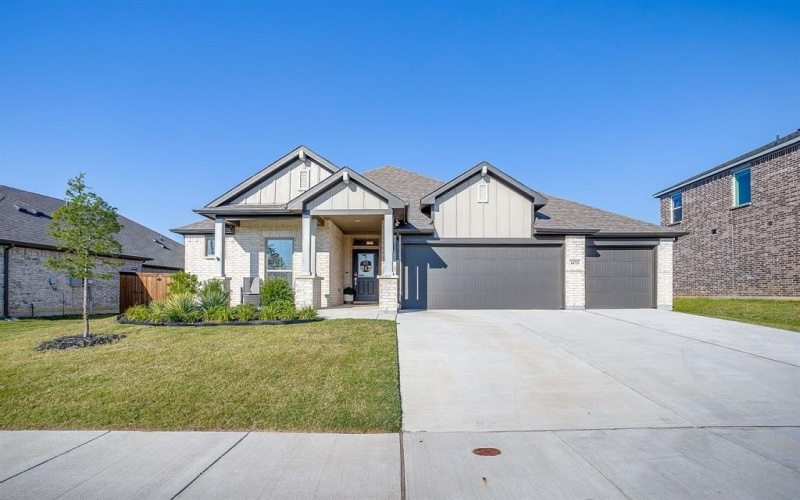 14733 Wagon Train Trail, Fort Worth, TX 76052, 3 Bedrooms Bedrooms, ,2 BathroomsBathrooms,Residential,For Sale,14733 Wagon Train Trail,0,21074610