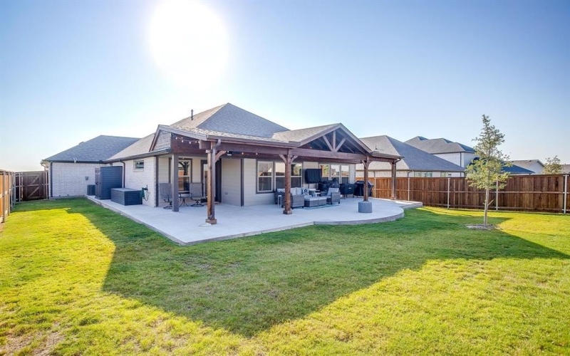 14733 Wagon Train Trail, Fort Worth, TX 76052, 3 Bedrooms Bedrooms, ,2 BathroomsBathrooms,Residential,For Sale,14733 Wagon Train Trail,0,21074610