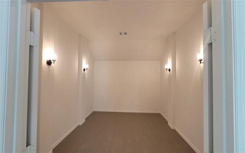 6851 Hayes Road, Midlothian, TX 76065, 4 Bedrooms Bedrooms, ,3 BathroomsBathrooms,Residential,For Sale,6851 Hayes Road,0,21076262
