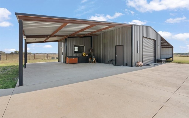 208 Private Road 107, Blum, TX 76627, 2 Habitaciones Habitaciones , ,2 BañosBaños,Residential,En Venta,208 Private Road 107,0,21076270