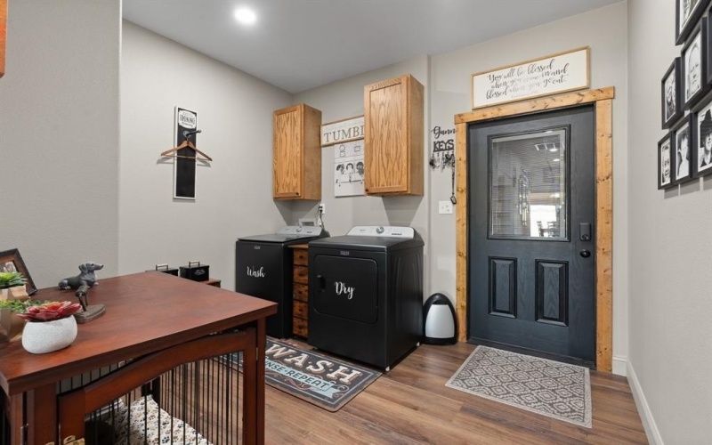 208 Private Road 107, Blum, TX 76627, 2 Habitaciones Habitaciones , ,2 BañosBaños,Residential,En Venta,208 Private Road 107,0,21076270