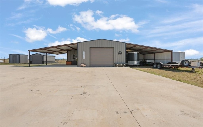 208 Private Road 107, Blum, TX 76627, 2 Habitaciones Habitaciones , ,2 BañosBaños,Residential,En Venta,208 Private Road 107,0,21076270