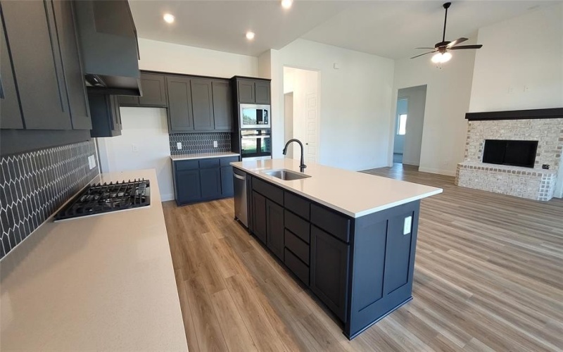 6841 Hayes Road, Midlothian, TX 76065, 4 Bedrooms Bedrooms, ,3 BathroomsBathrooms,Residential,For Sale,6841 Hayes Road,0,21076291