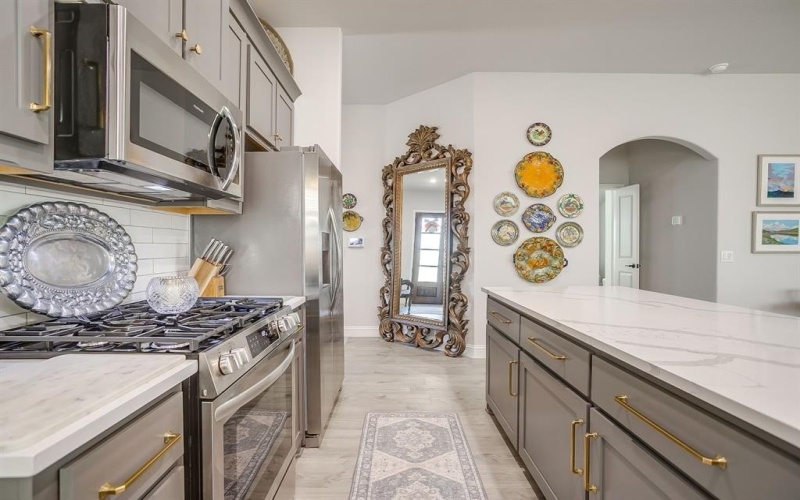 833 Godley Ranch, Godley, TX 76044, 4 Bedrooms Bedrooms, ,3 BathroomsBathrooms,Residential,For Sale,833 Godley Ranch,0,21076676