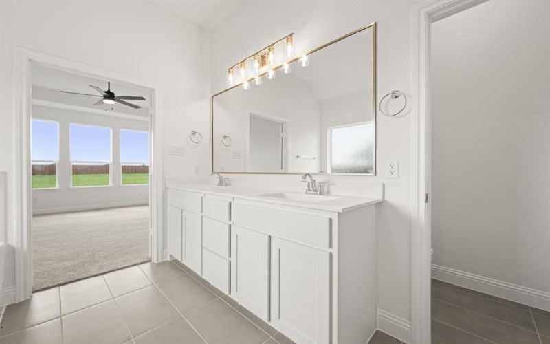 121 Grey Wolf Court, Godley, TX 76044, 3 Bedrooms Bedrooms, ,2 BathroomsBathrooms,Residential,For Sale,121 Grey Wolf Court,0,21076857